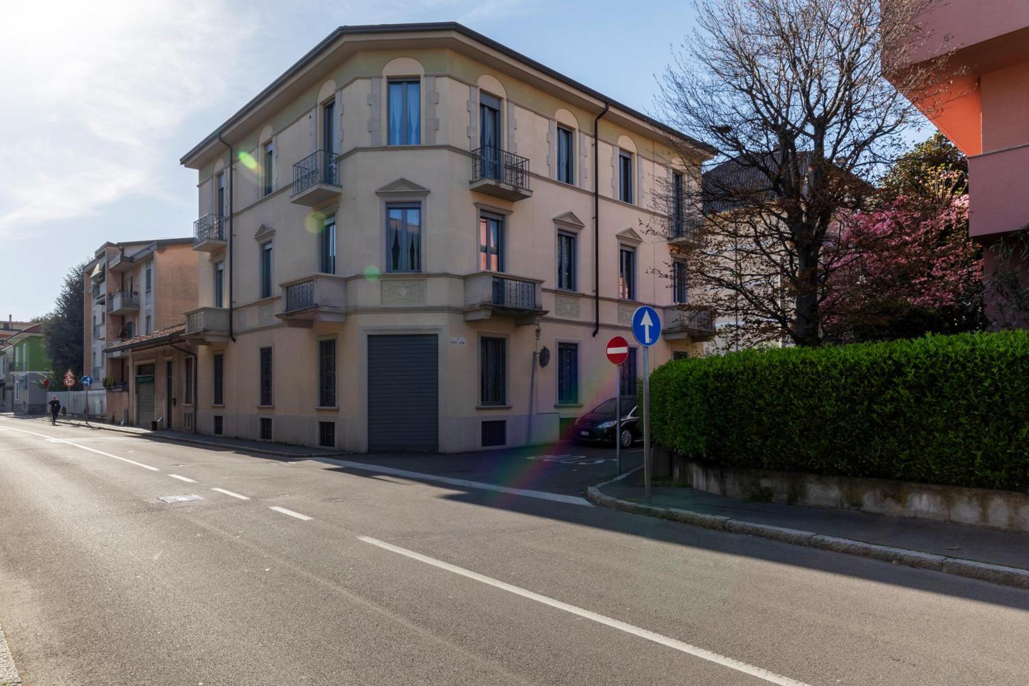 Apartament Residenza '900 Castellanza Zewnętrze zdjęcie